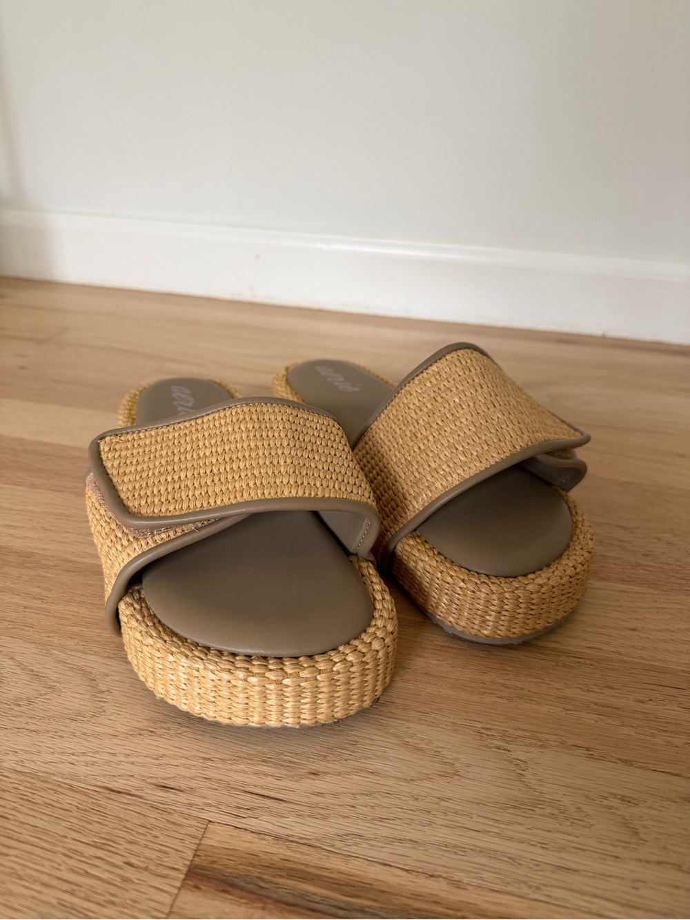 Aerie Woven Slide Sandals | Natural | Size 9